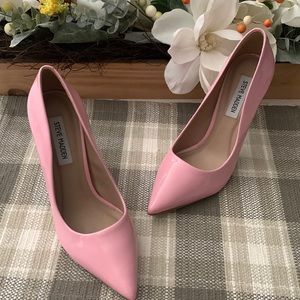 New Steve Madden Light Pink Barbie Pink Patent Leather Pumps